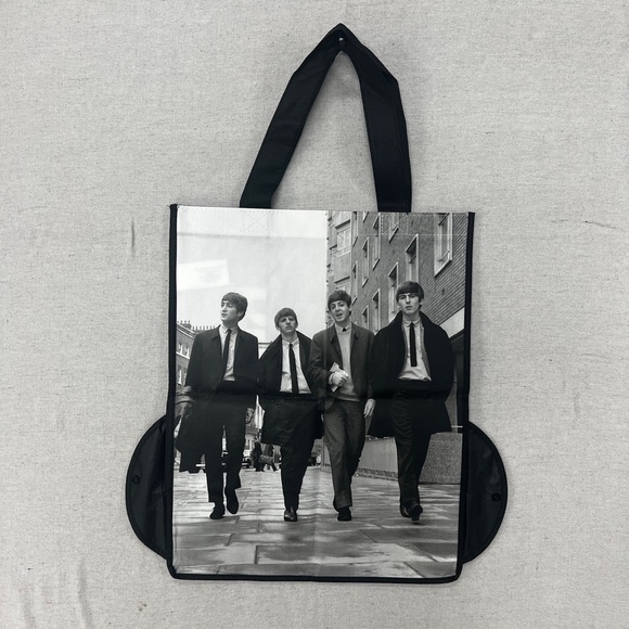 🍏🎶🆕 BEATLES REUSEABLE PACKABLE TOTE 🍏 #FML130034 - Picture 4 of 8
